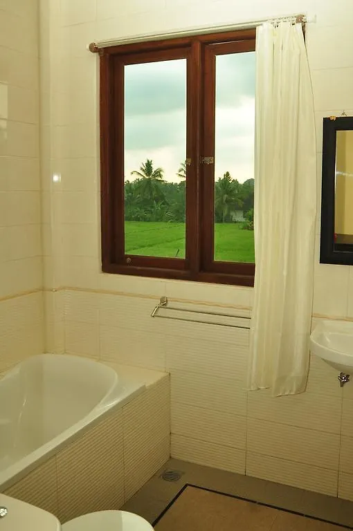 Three Dewi'S Guest House Ubud
