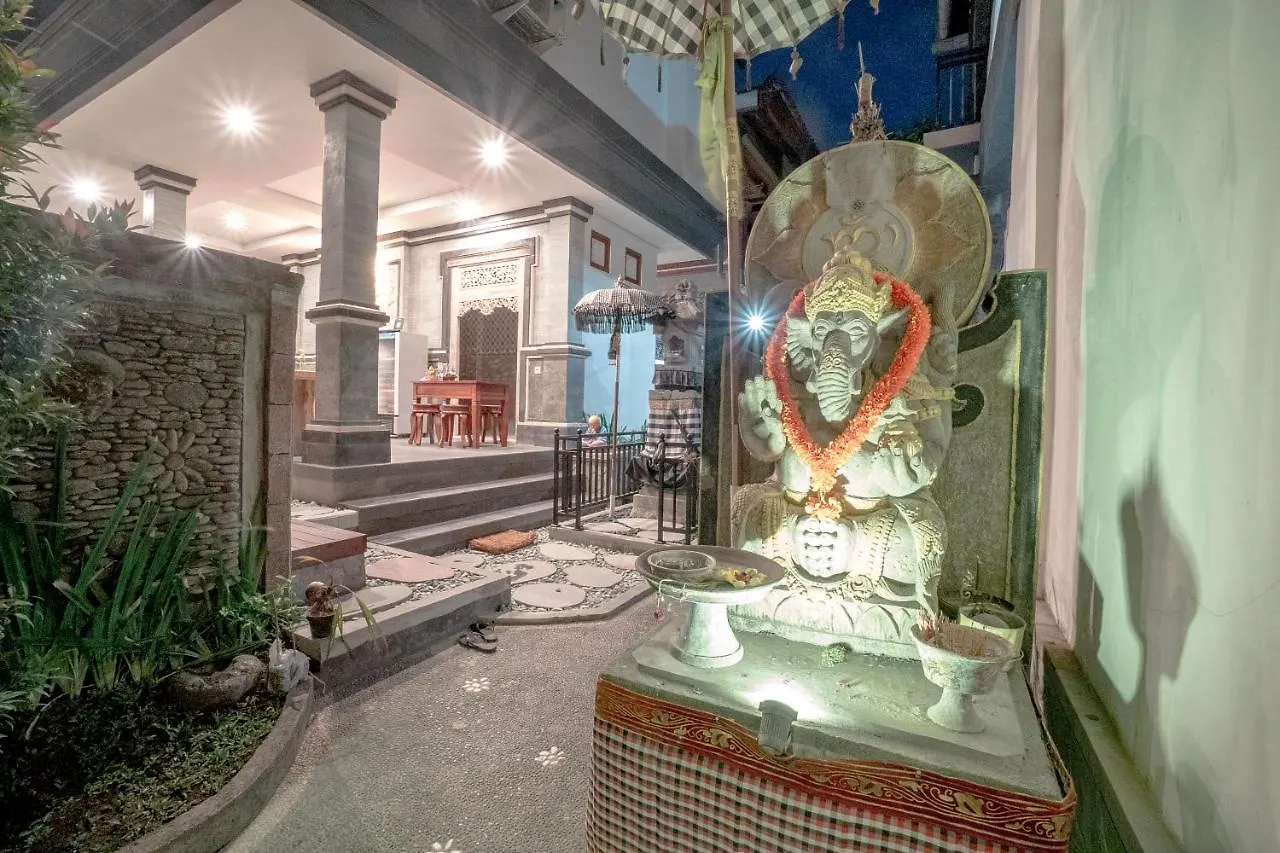 Three Dewi'S Guest House Ubud