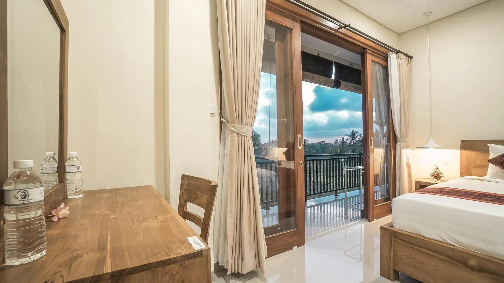 Three Dewi'S Guest House Ubud